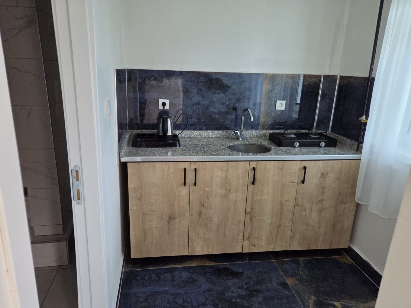 Demetevler günlük kiralık daire, donanımlı mutfak